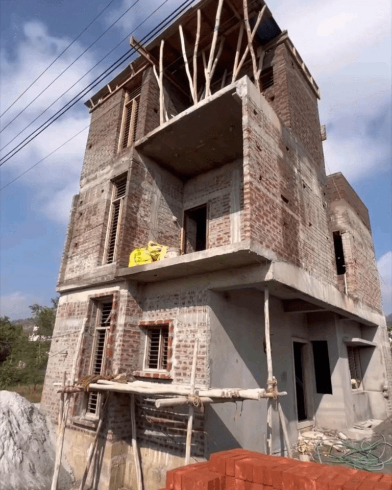 Ghar Life mei ek baar banta hai (11)